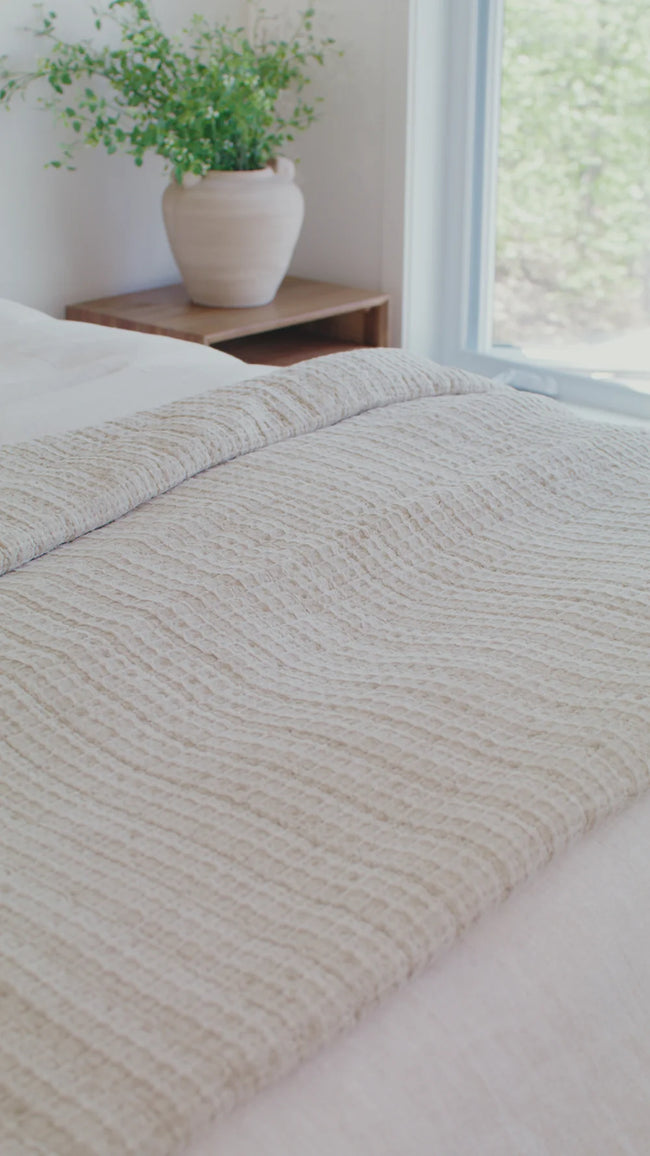 Spirit Natural Waffle Cotton Quilt